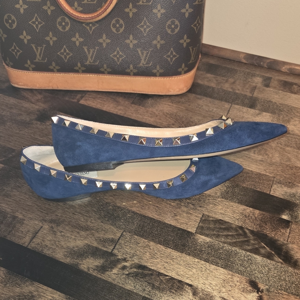Valentino Navy Suede Rockstud Pointed Toe Flats